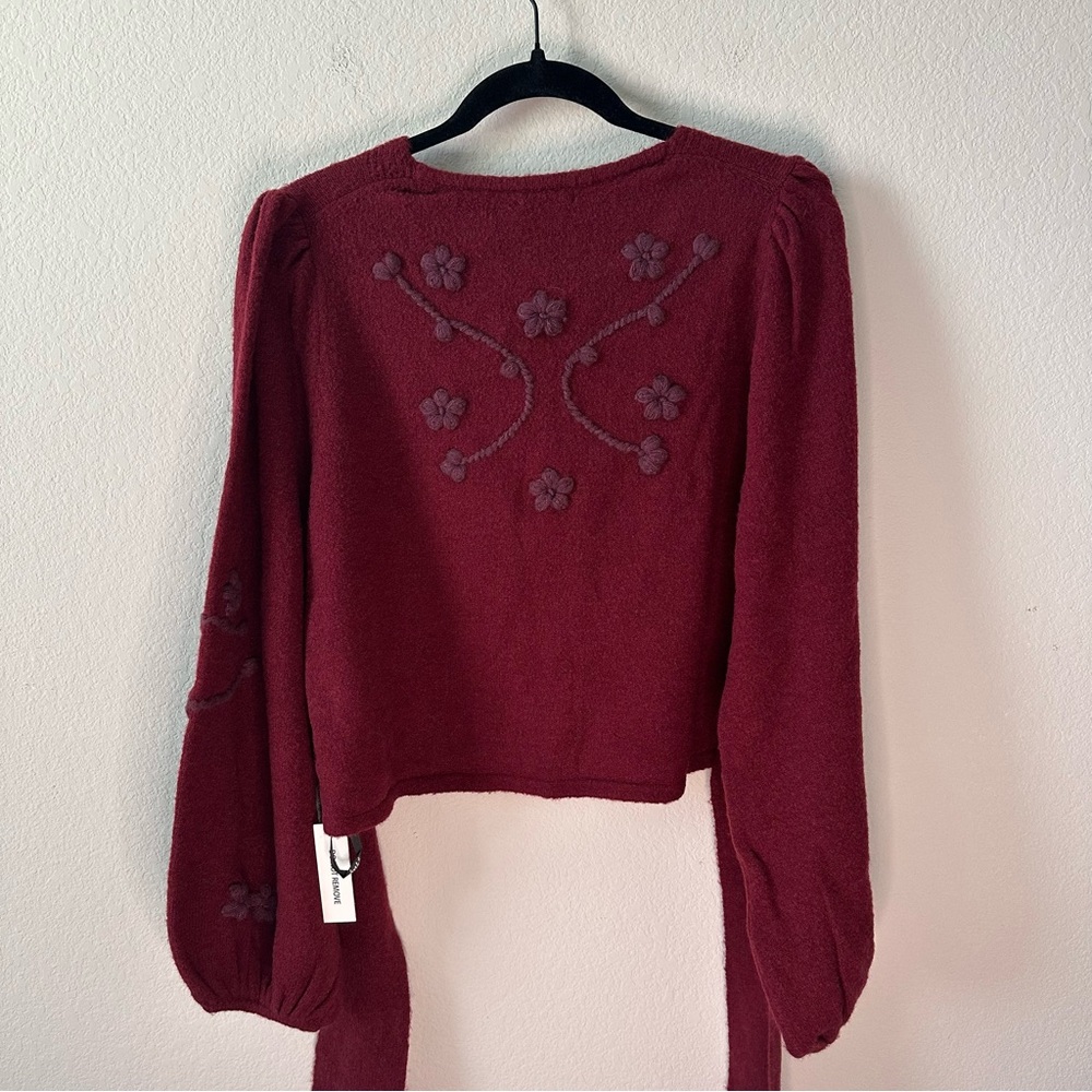 NWT For Love And Lemons Adalyn Red Floral Crop Cardigan Sweater SZ XL - Picture 9 of 11
